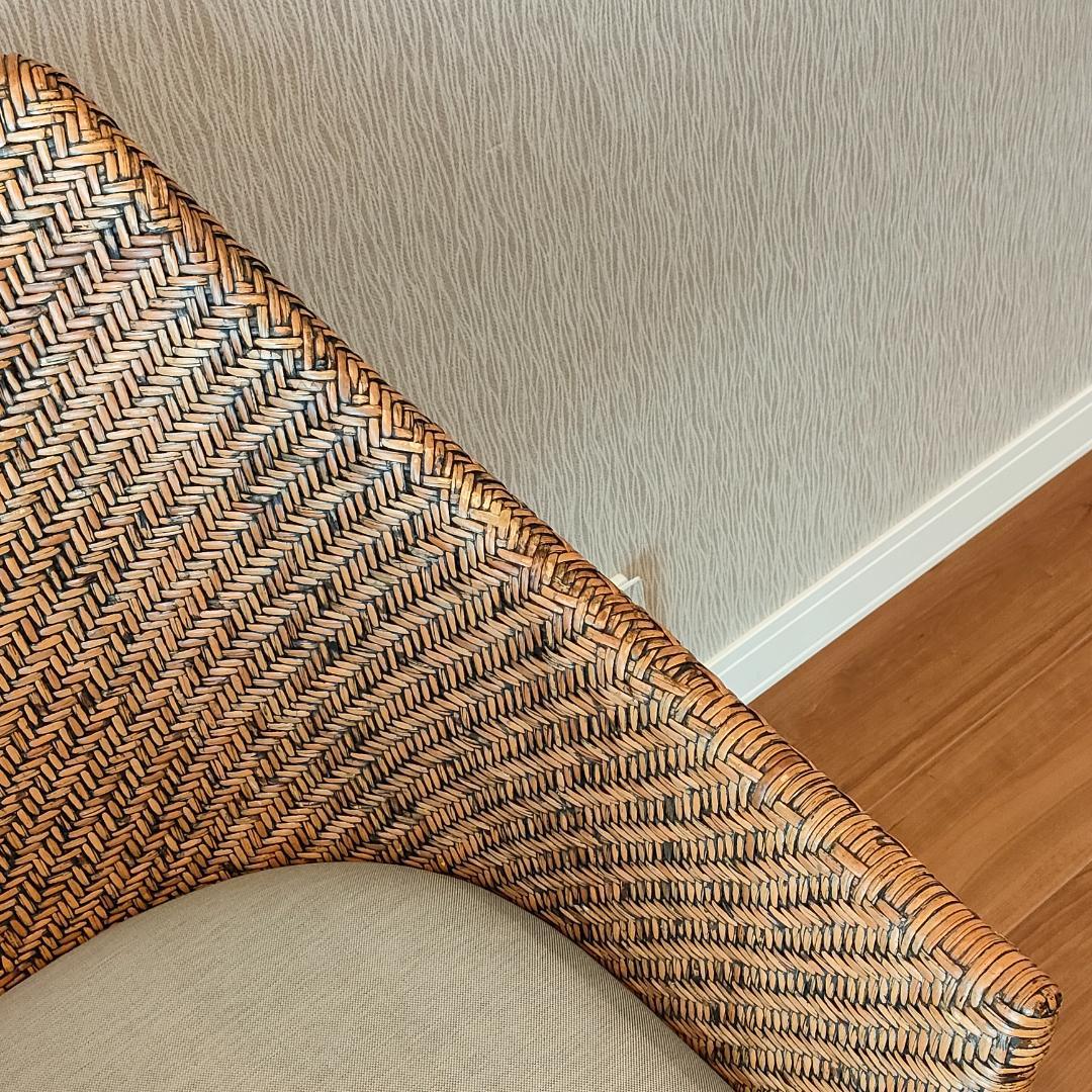 〈美品〉ラタン　アームチェア　ダイニングチェア　アジアン