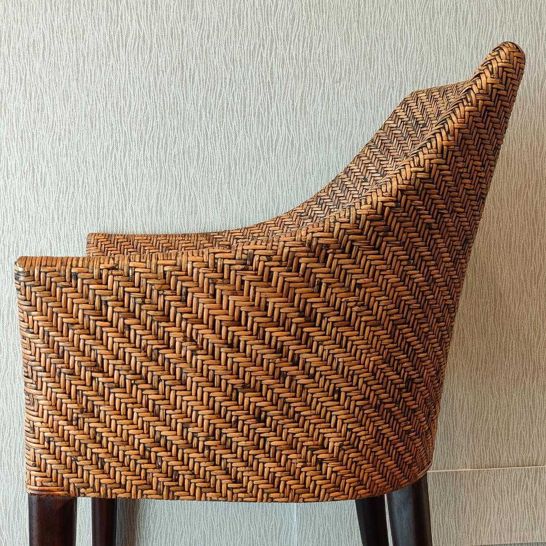 〈美品〉ラタン　アームチェア　ダイニングチェア　アジアン