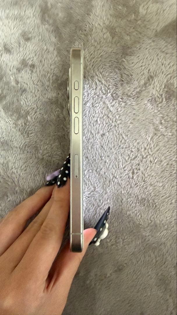 Apple iPhone 15 Pro ホワイト 本体　　箱付き