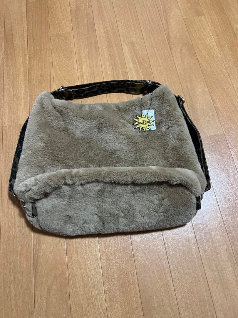 新品未使用GOSSIP CLUB マルチウェイ刺繍バッグ