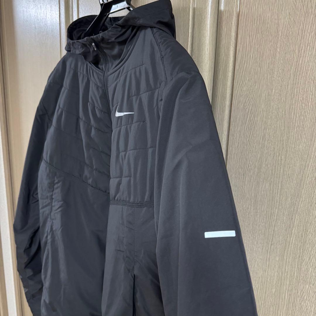 ナイキ エアロレイヤージャケット XLサイズ/ ブラック/ランニングジャケット