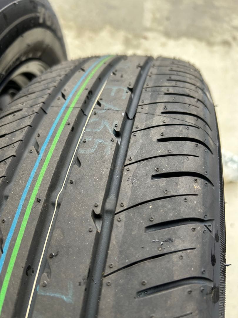 その①2本のみ　トヨタ シエンタハイブリッドZ 15インチ