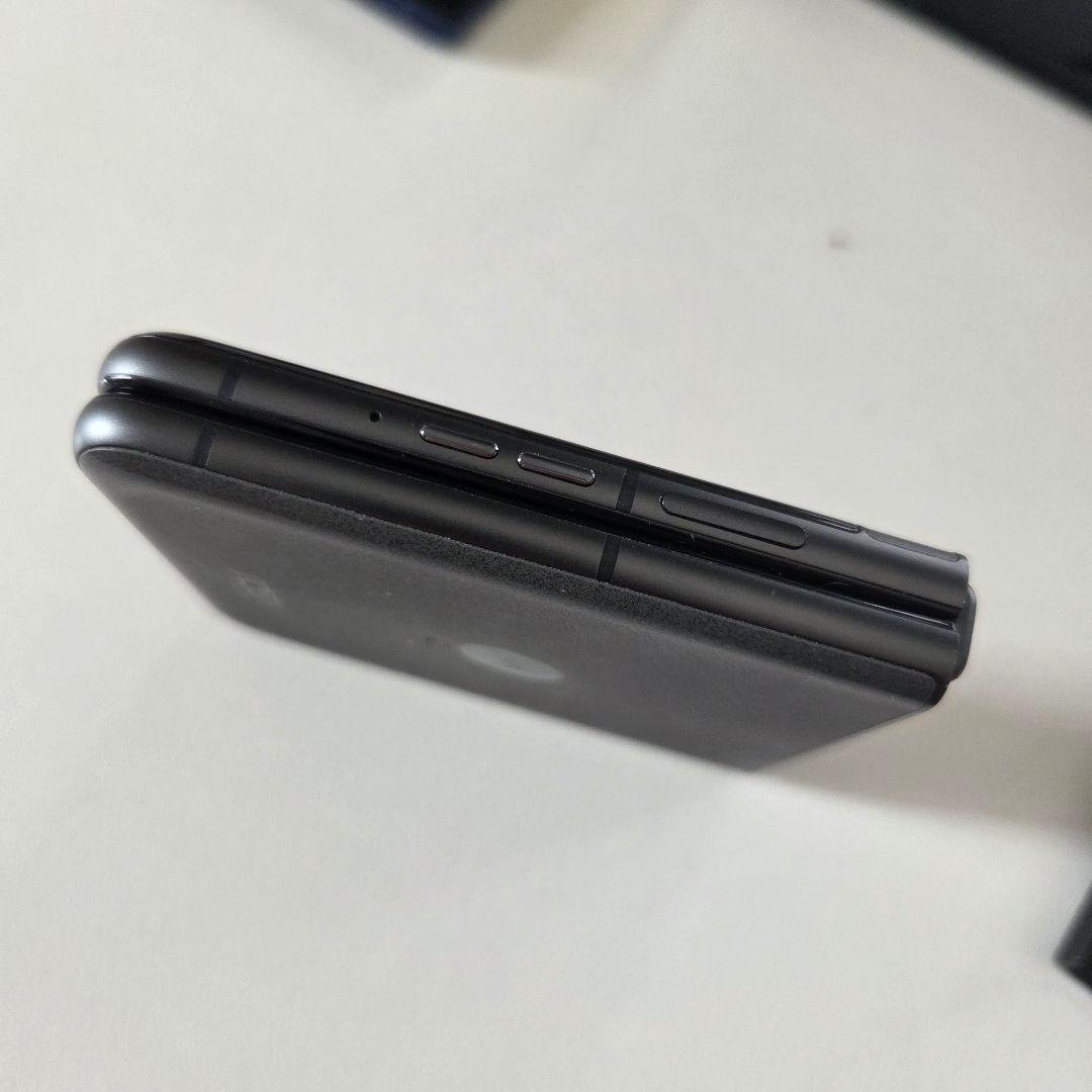 motorola razr 50 美品 + clicks keyboard