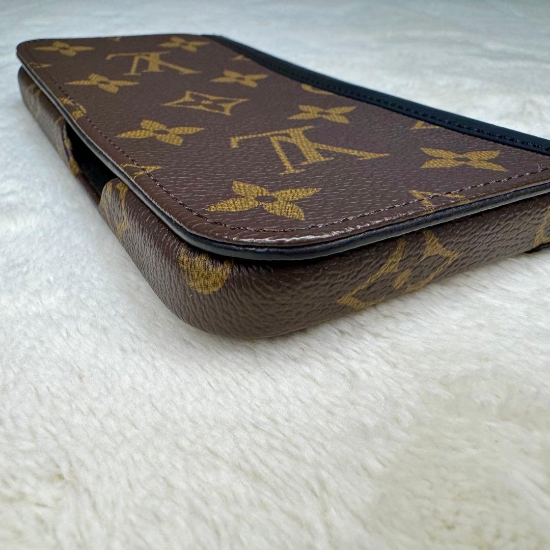 ルイヴィトン　iPhone 15 PRO スマホケース　モノグラム　フォリオ