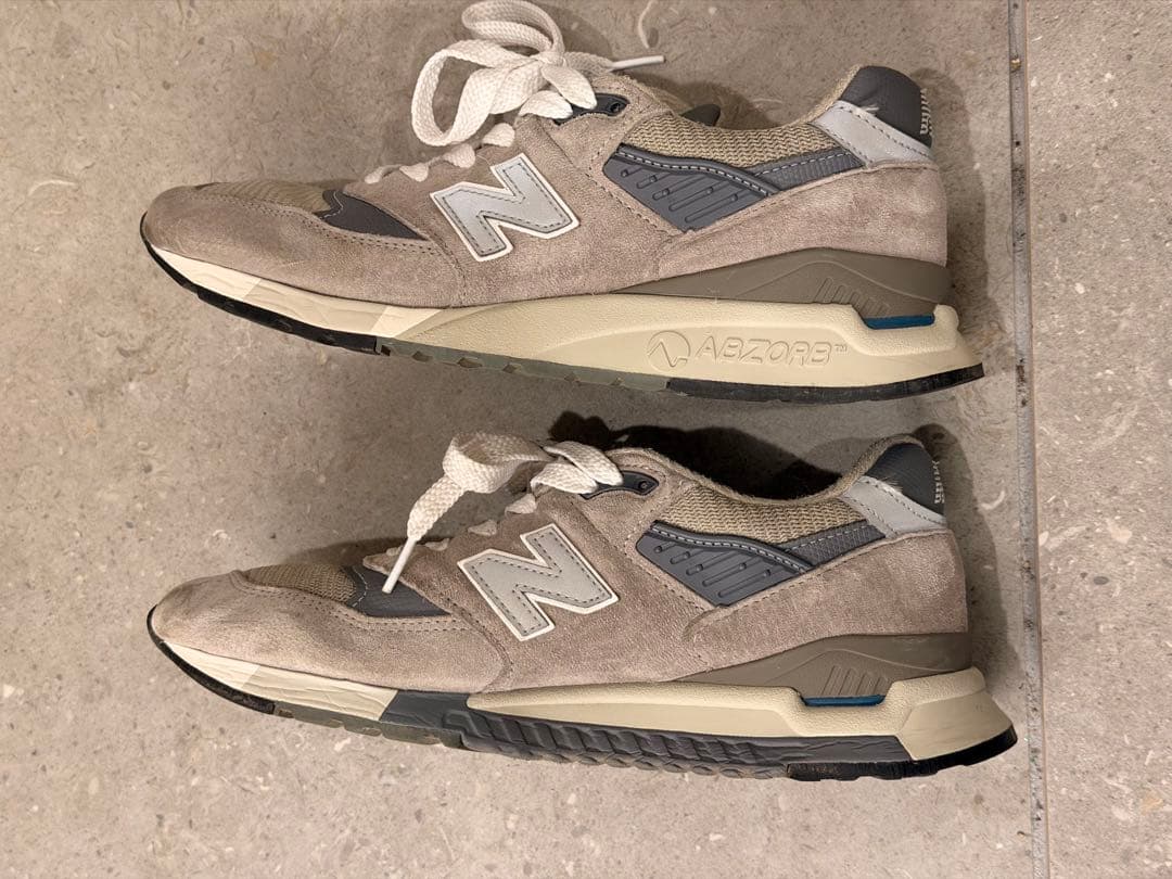 源泉かけ流し　New Balance スニーカーセット