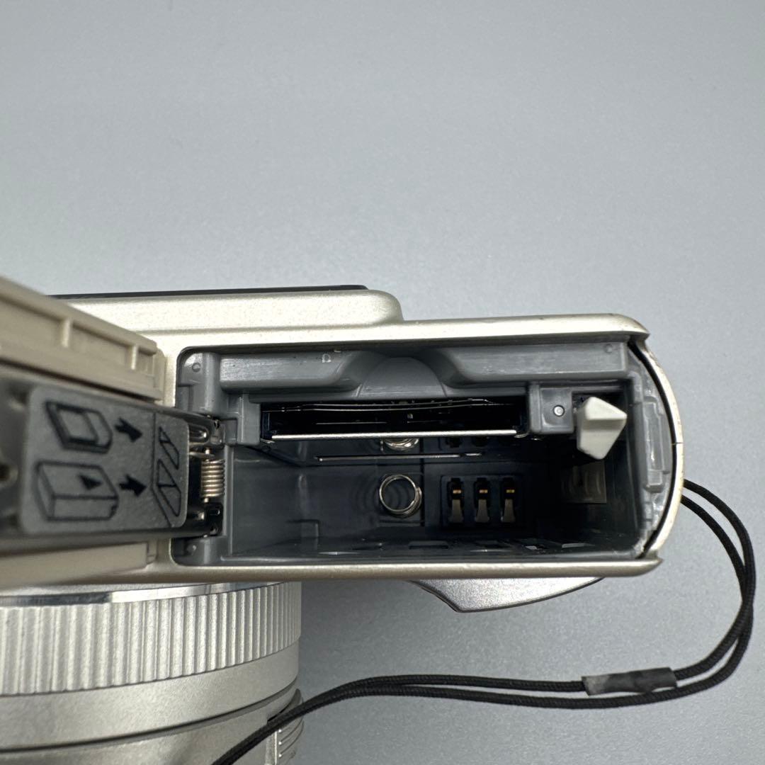 T004 Panasonic LUMIX DMC LX2 デジタル カメラ