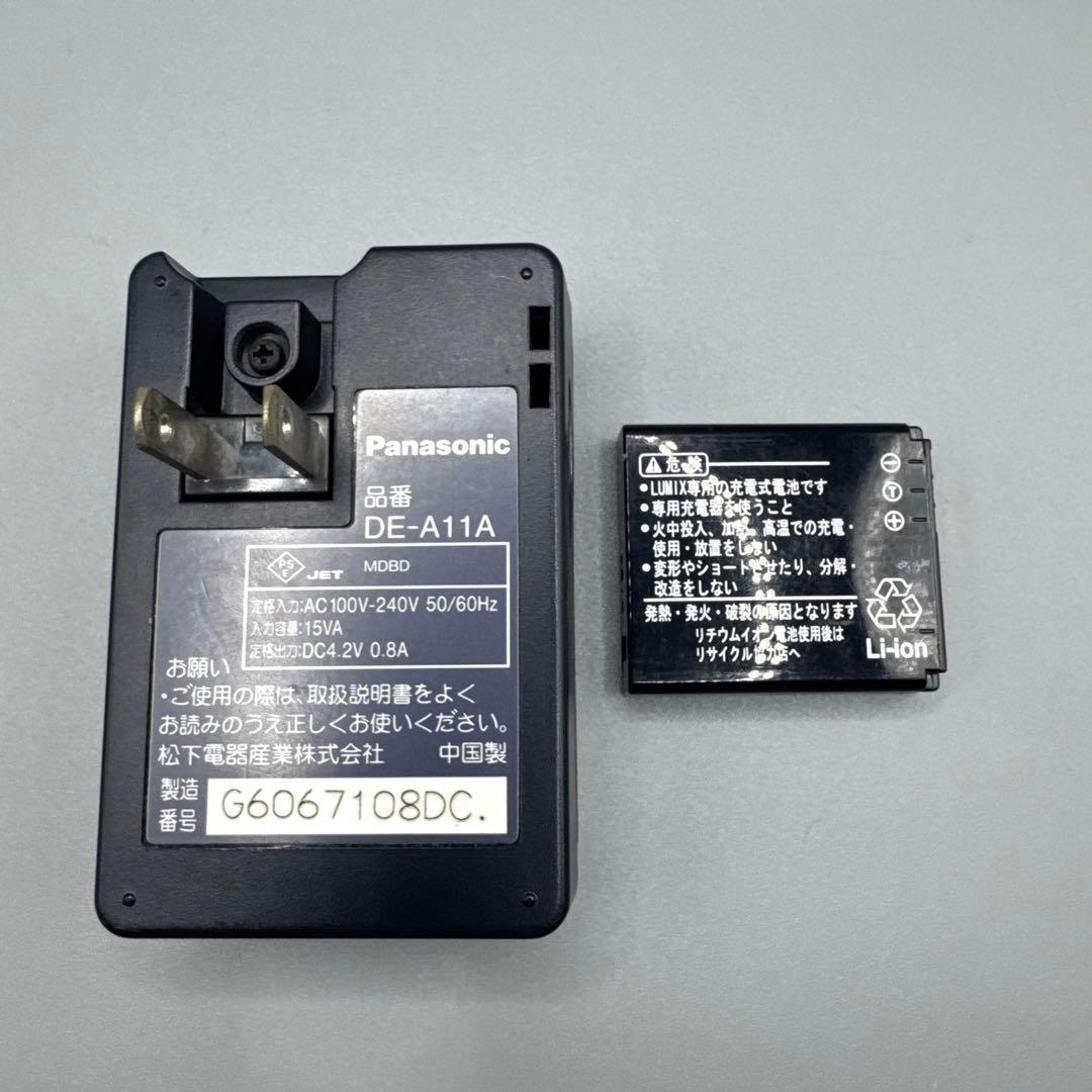 T004 Panasonic LUMIX DMC LX2 デジタル カメラ