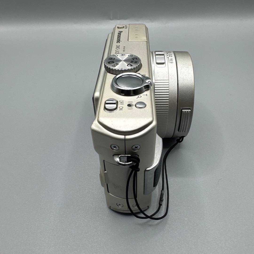 T004 Panasonic LUMIX DMC LX2 デジタル カメラ