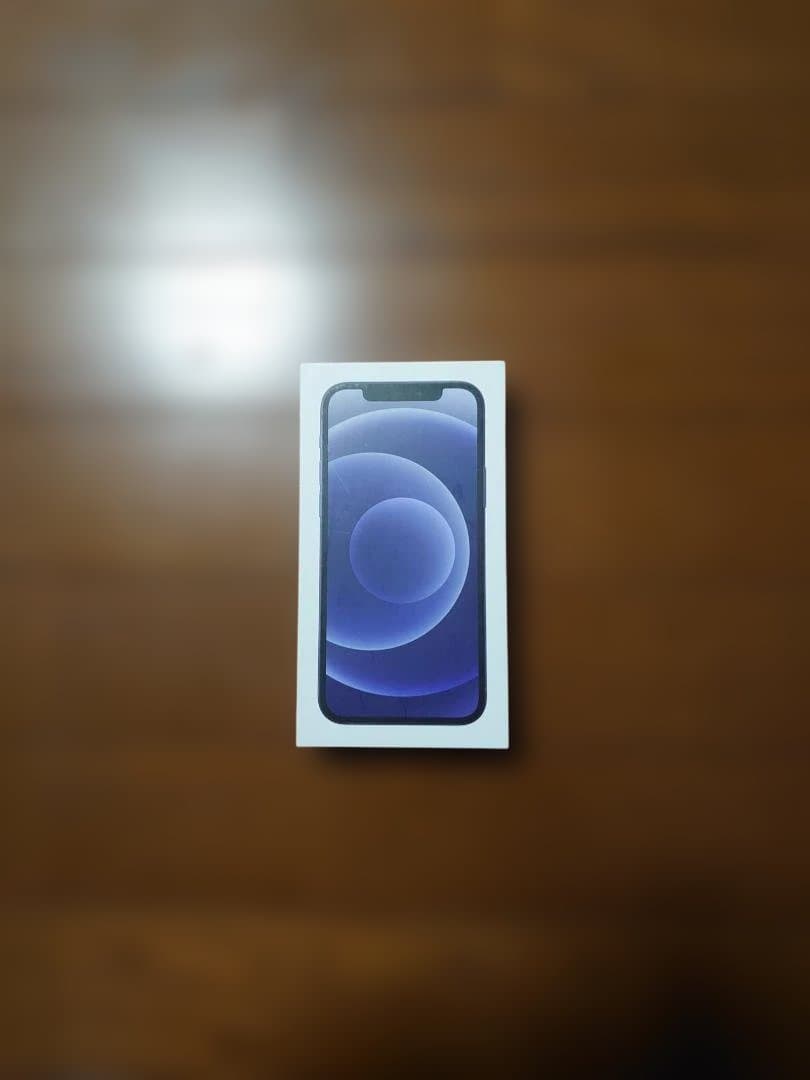 Apple iPhone 12 ブラック 本体　美品