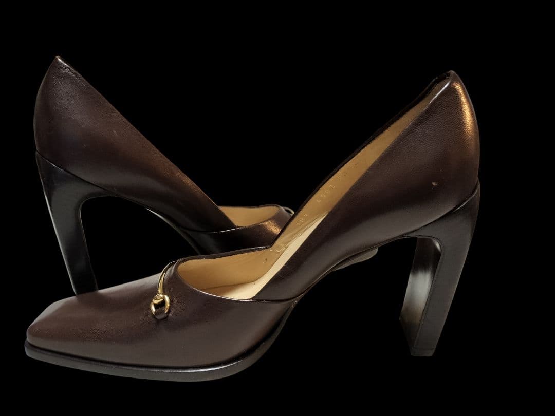 未使用GUCCI ダークブラウン スクエアトゥ ハイヒール37.5