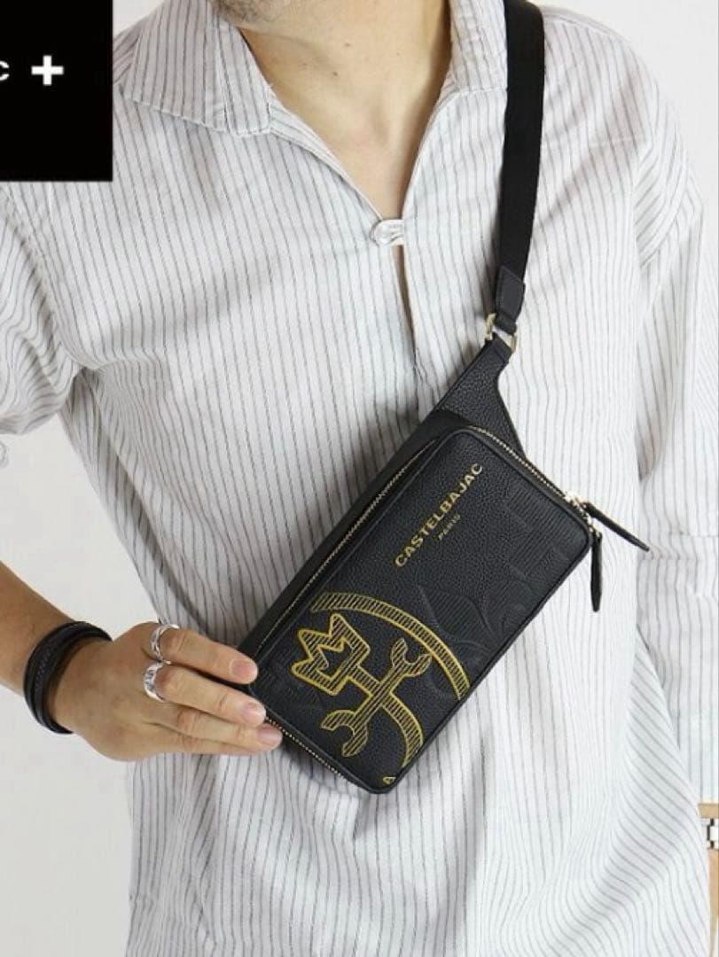 《極美品》castelbajac カステルパジャックボディバッグ　ワンショルダー