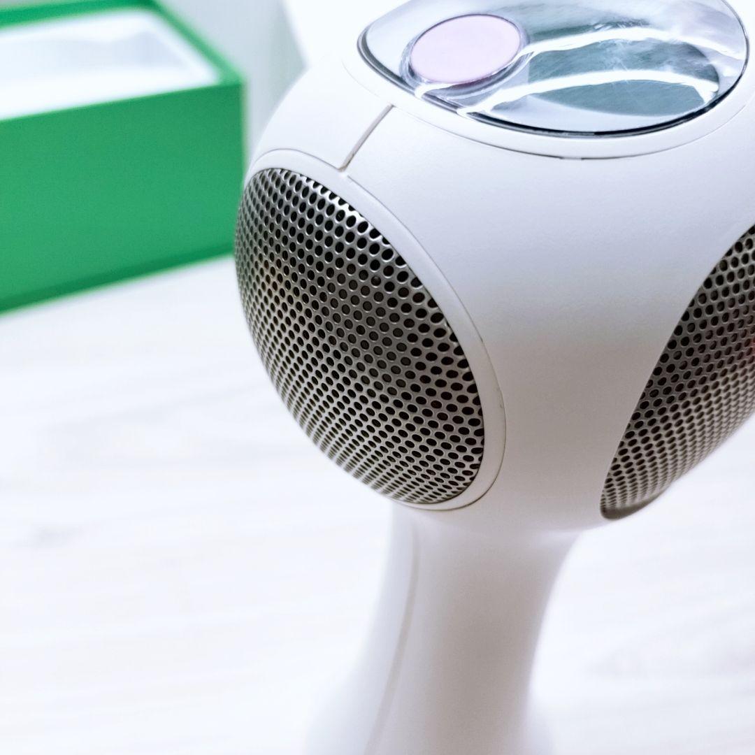 最新モデル☺ほぼ未使用 トリア パーソナルレーザー 4X Tria 脱毛器