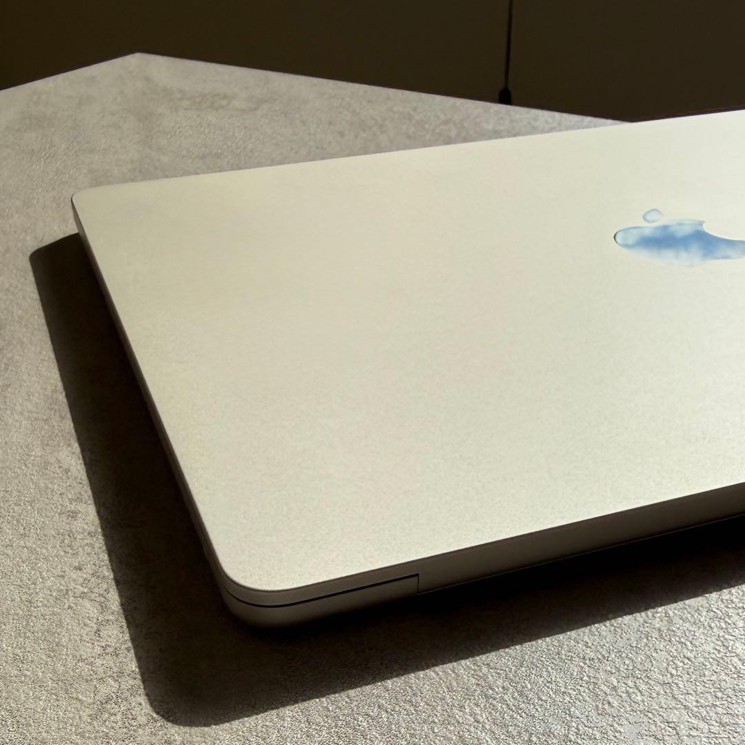 Macbook AirM3 15インチ 16GB 512GB