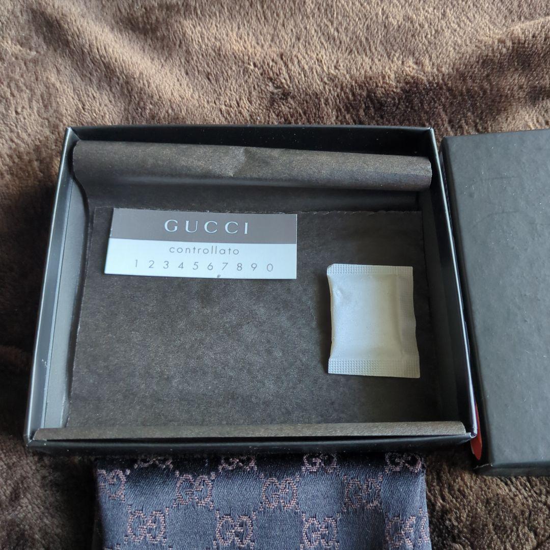 GUCCI　グッチ　シルバーキーリング　新品未使用