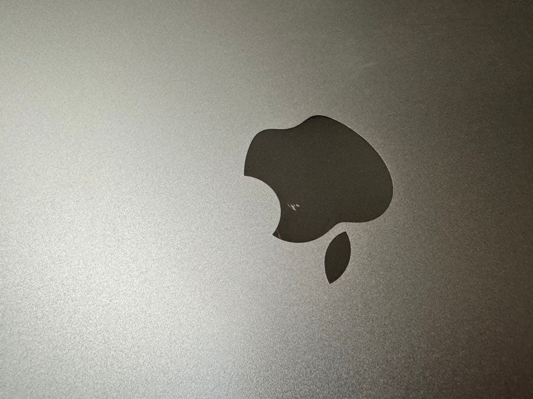 MacBook Air M2 15インチ 16GB 1TB スターライト