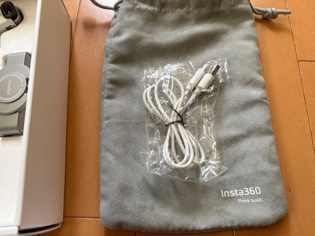 Insta360 Flow 2 Pro インスタ360 スマホジンバル