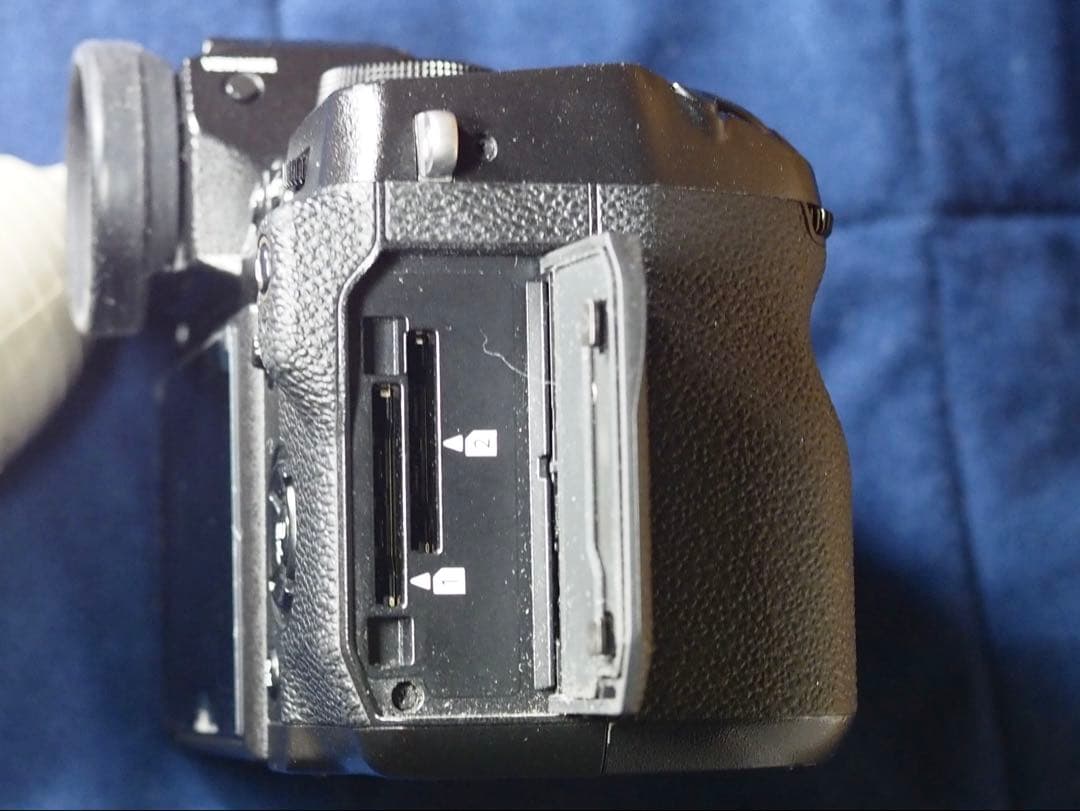 FUJIFILM X-H1 本体【完動】