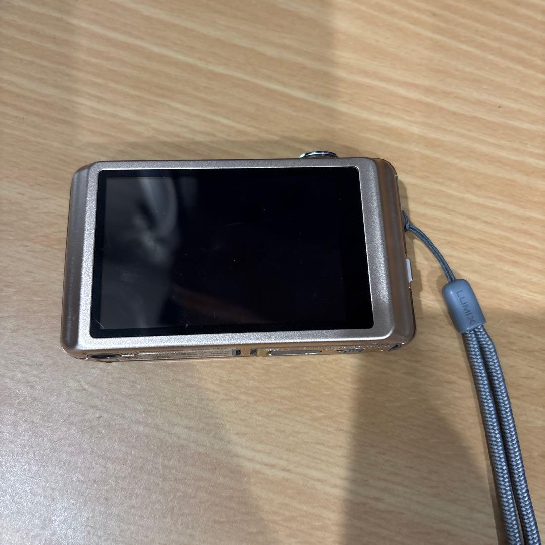 美品 LUMIX 16メガピクセル コンパクトデジタルカメラ