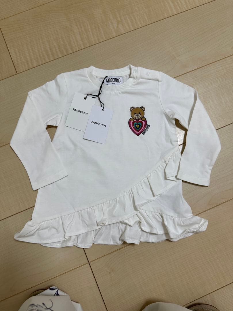 Akira7777　モンクレール　キッズ　スカート