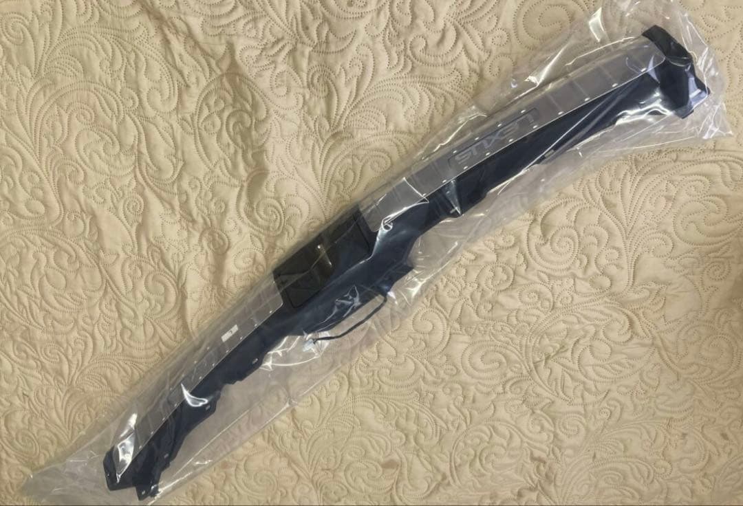 LEXUS RX純正用品フィニッシュイルミネーション