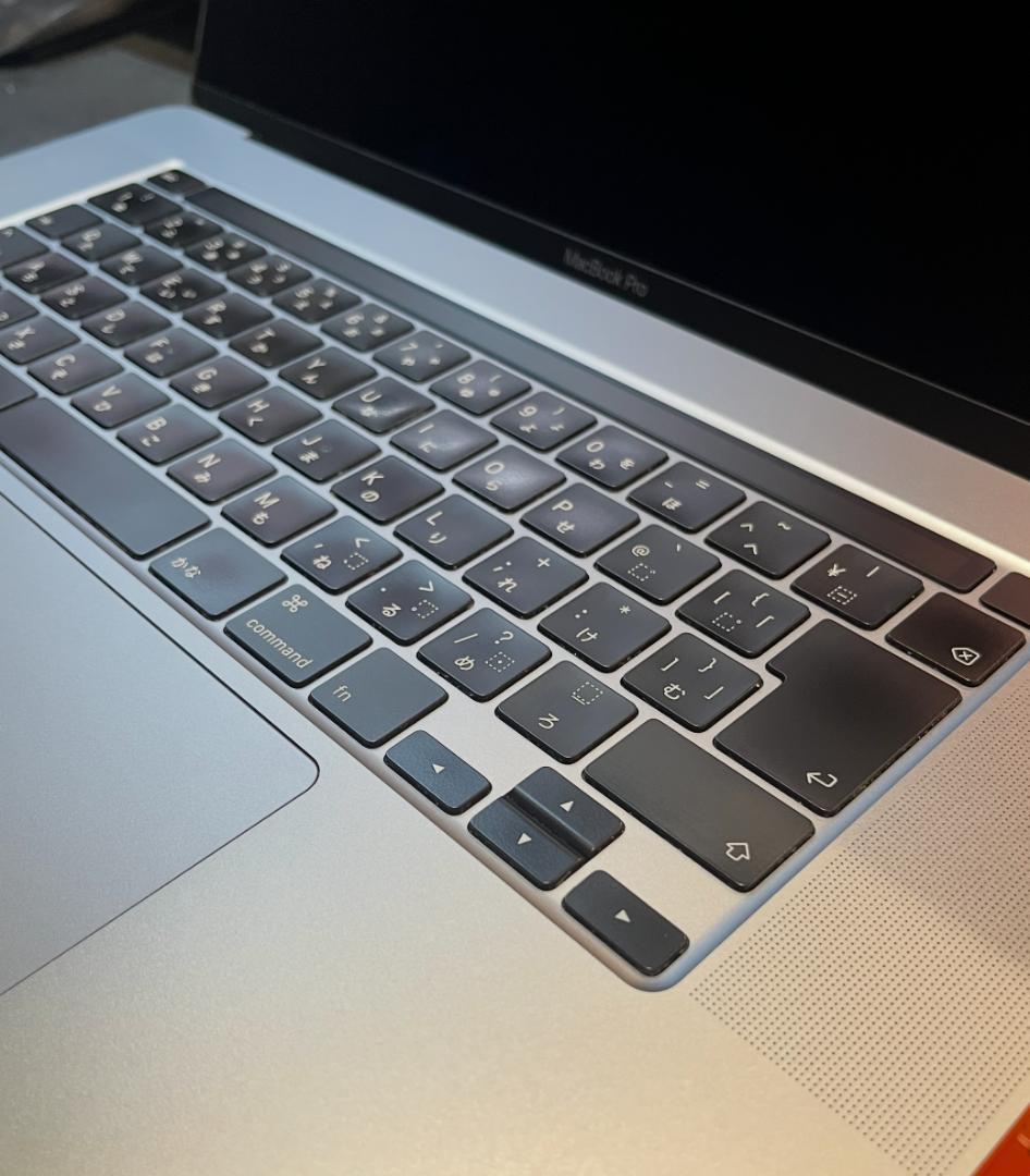 MacBook本体 MacBook Pro 16 2019, Core i7 16GB 512GB