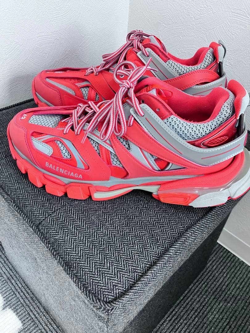 パ*丼様 【新品】BALENCIAGA track 43 スニーカー