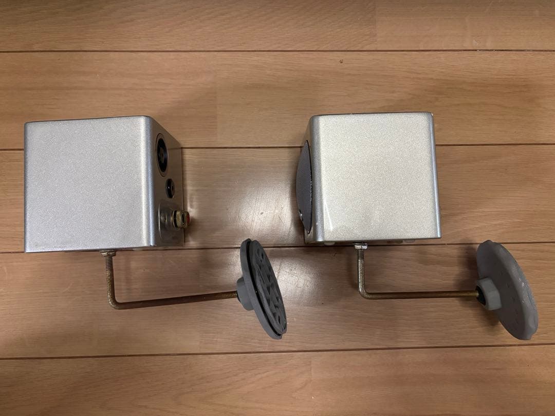 Monitor Audio Radius 45 壁/天井 ブラケット付