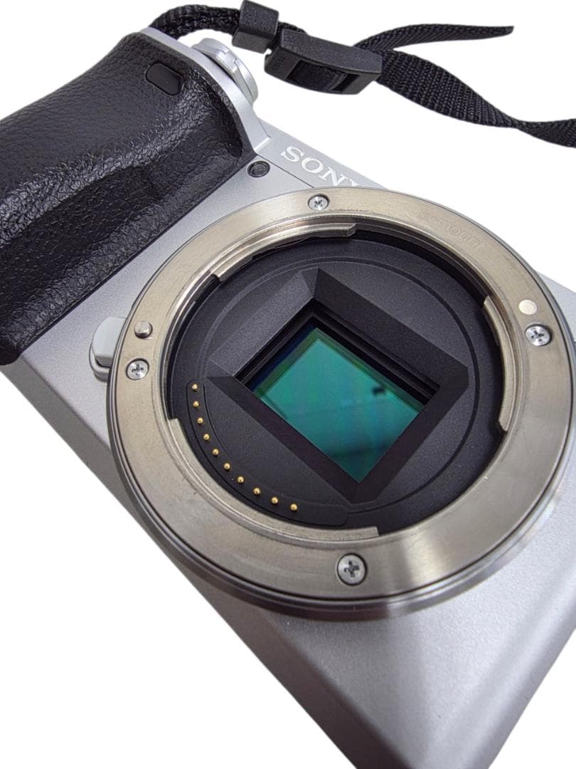 ■美品■ソニー　SONY α6400 ミラーレス一眼カメラ レンズキット