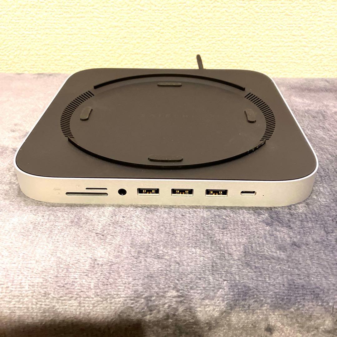 Satechiスタンドハブ