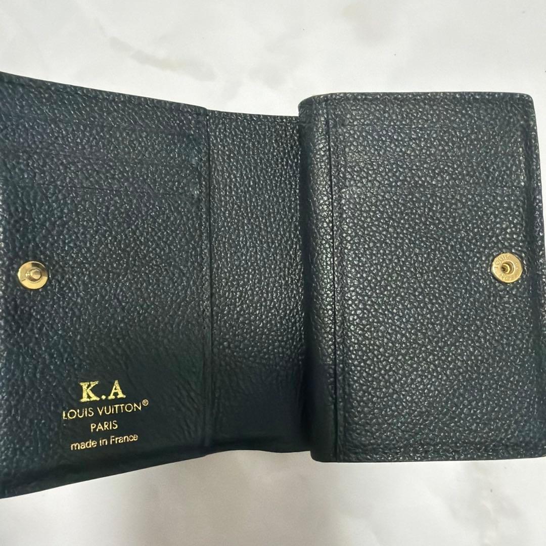 Louis Vuitton ブラックレザー