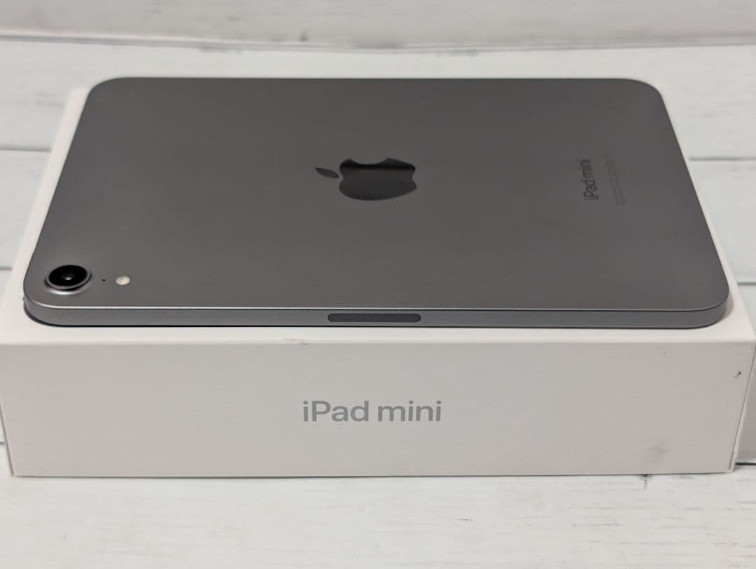 iPad mini A17 Pro wifi 256gb　液晶フィルム付