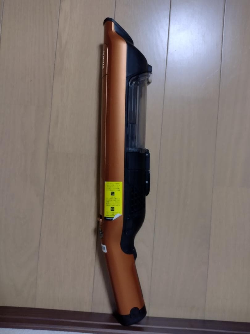 シャーク★コードレスクリーナー★CS651JOR★バッテリー新品と同等★