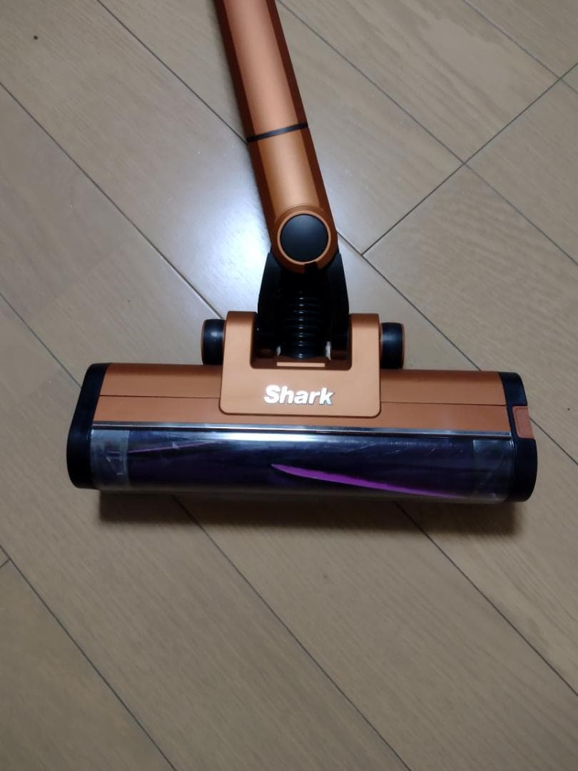 シャーク★コードレスクリーナー★CS651JOR★バッテリー新品と同等★