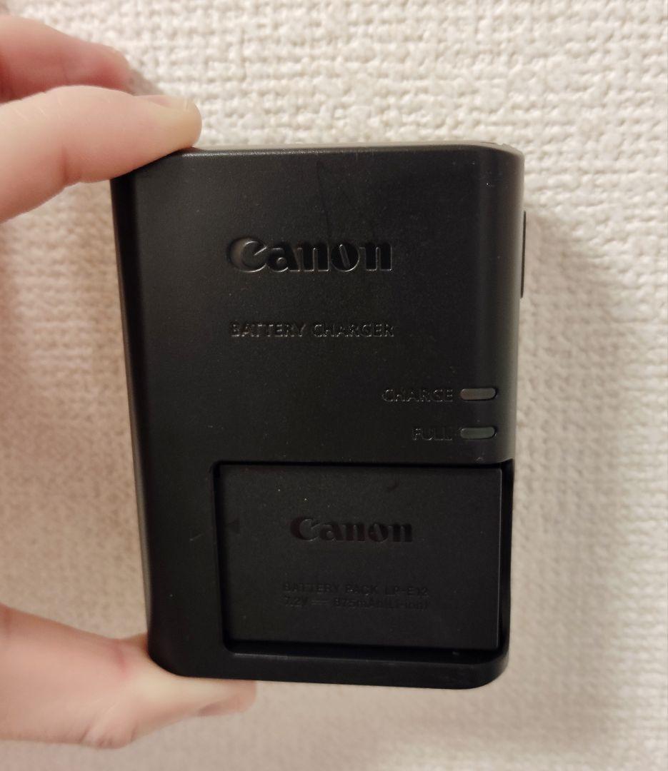 Canon EOS Kiss X7 ボディ