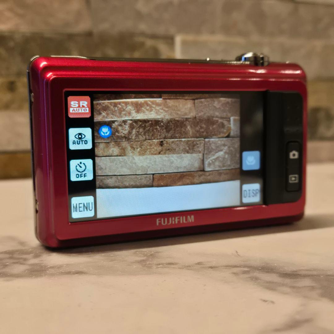 美品　FinePix Z90 ピンク　ファインピクス　富士フイルム　デジカメ