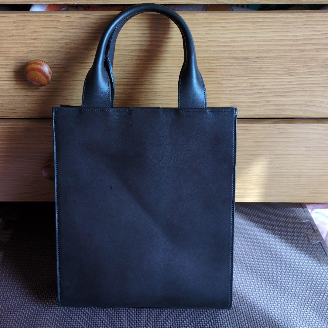 葵です　bajolugoバジョルゴ　トートバッグレザー　ブラック