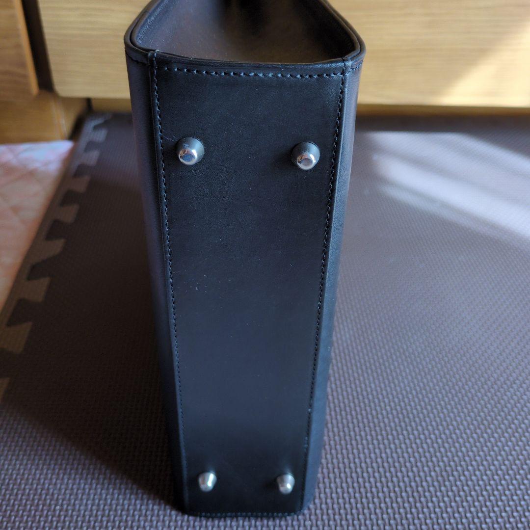 葵です　bajolugoバジョルゴ　トートバッグレザー　ブラック