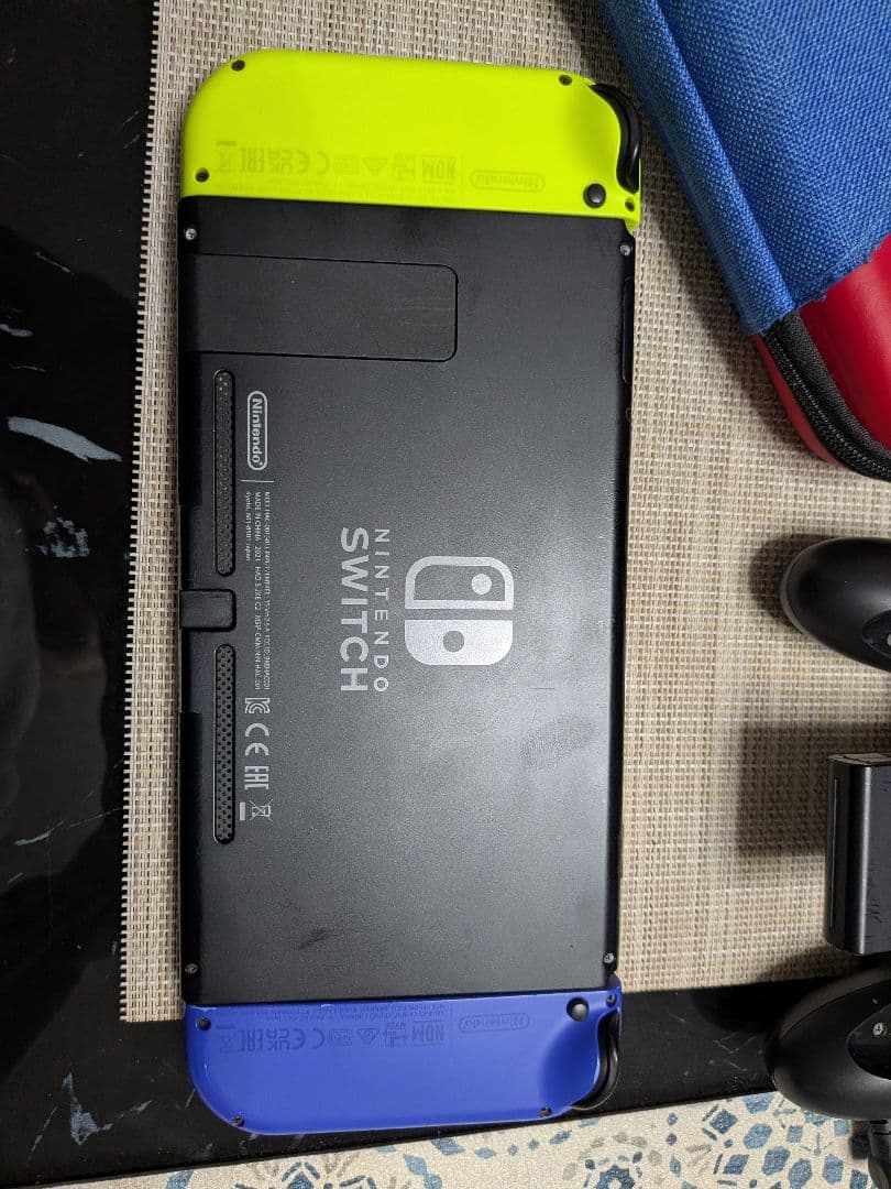 【当日発送可能】Nintendo Switch 本体 青/緑 付属品あり