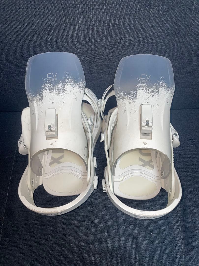 FLUX CV ホワイト Mサイズ