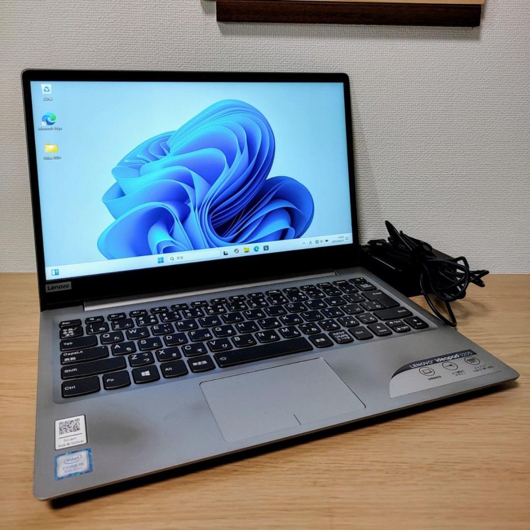 Lenovo IdeaPad Coreiメモリ8GB SSD512GB