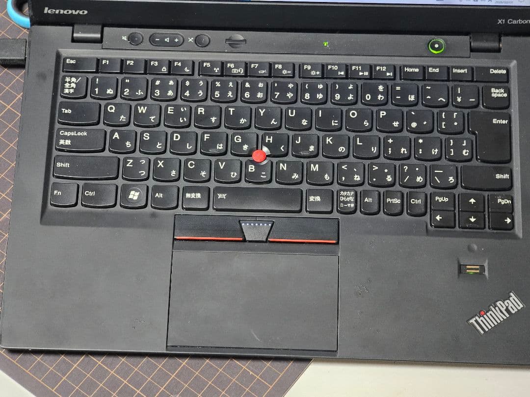 Lenovo ThinkPad X1 Carbon ノートPC