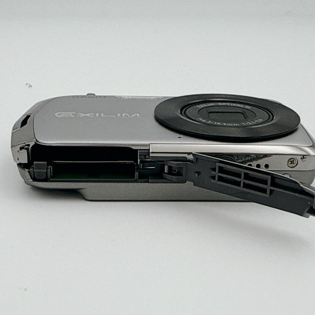 専用予約済み【美品】CASIO EXILIM EX-Z330 コンパクトデジタル