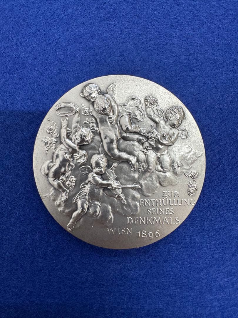 モーツァルト追悼記念メダル　ヴィンテージ　専用ケース付き