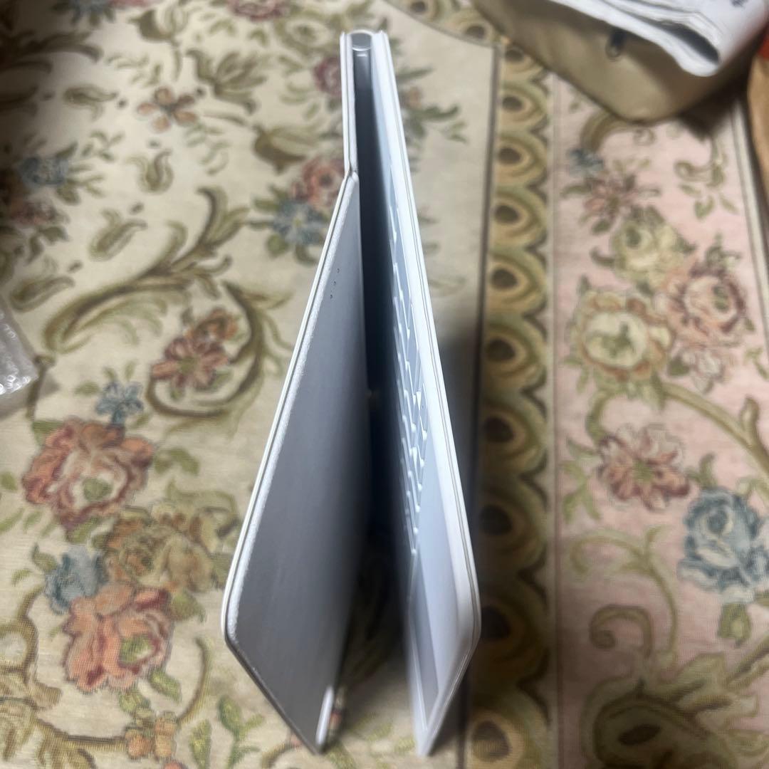 D*e様 Apple 12.9インチProMagicKeyboard MJQL3