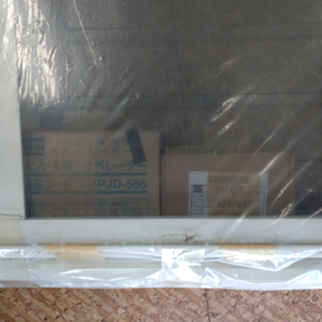 TOSTEM オペラ　ガラスルーバー窓　網戸付き