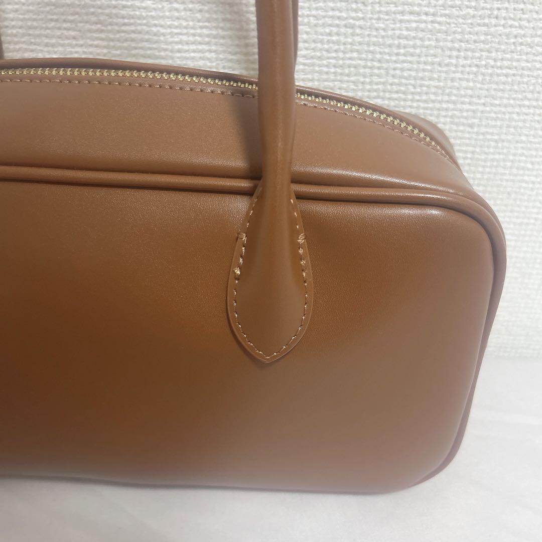 スナイデル　エンボスロゴボストンバッグ