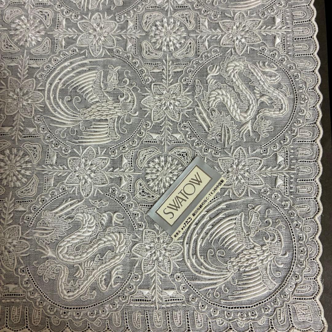 汕頭　スワトウ刺繍ハンカチ