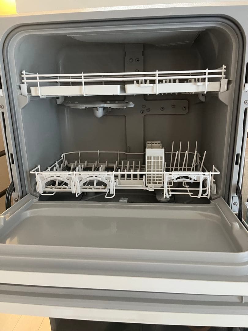 Panasonic パナソニック　食洗機 NP-TA4（2021年製）
