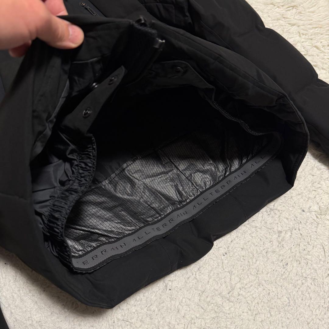 近年美品XLサイズ　デサントオルテライン　マウンテニア　ダウンジャケット　黒