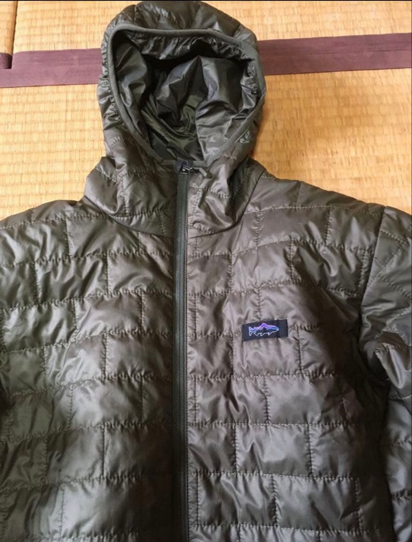 美品 Patagonia ナノパフ フーディ メンズ mサイズ
